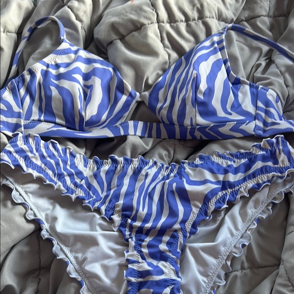 Shade And Shore Bikini Set - Picture 1 of 6